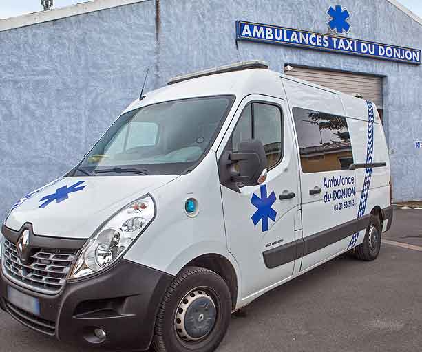 Ambulances Taxi du Donjon, façade et véhicule
